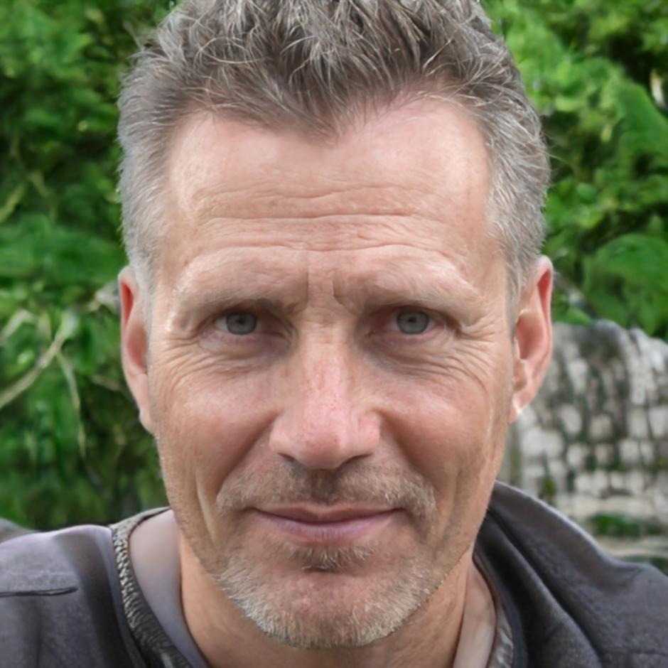 Finanzexperte und Mentor Viktor Brennan